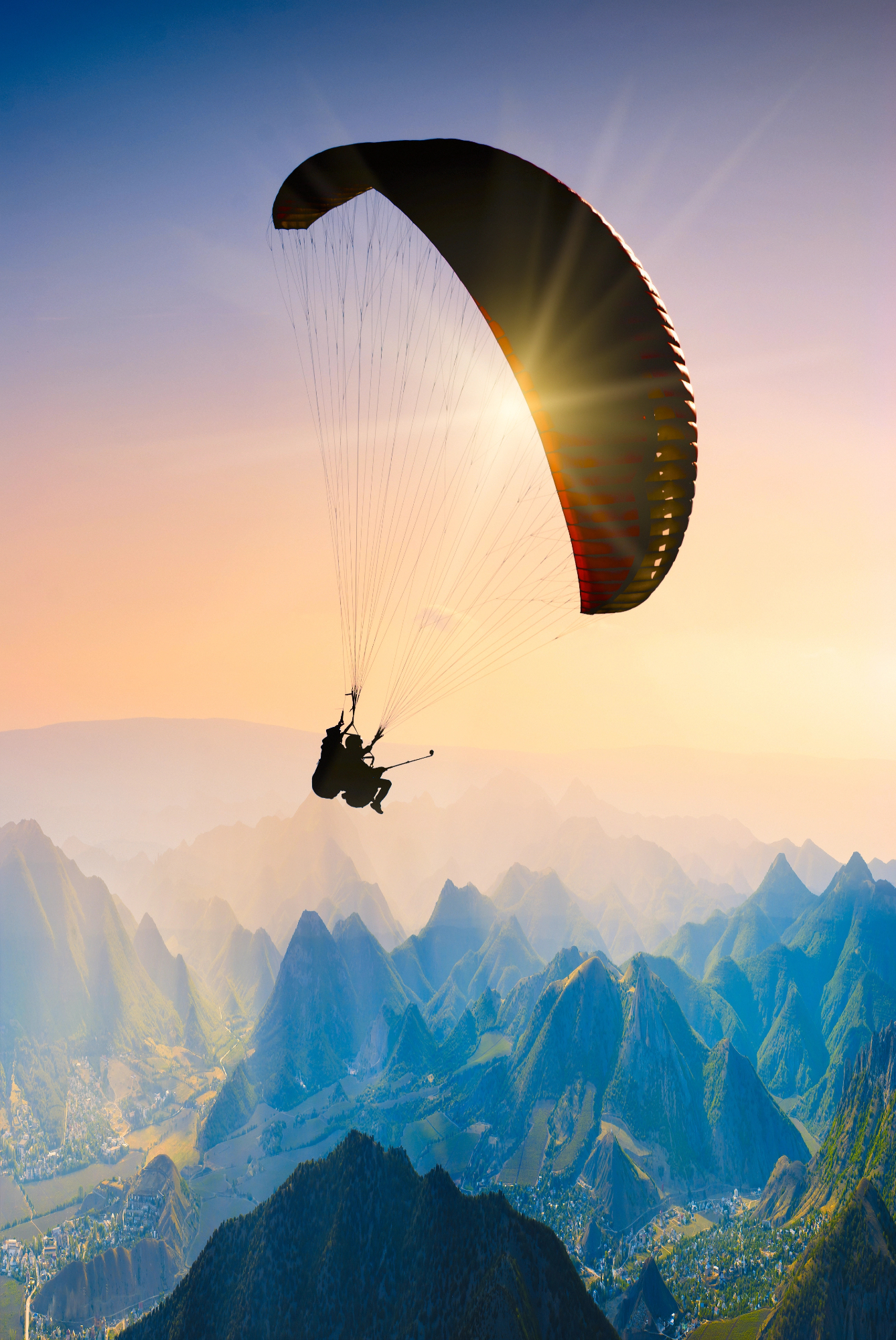 Polet med oblake omogoči paragliding s sosednjega hriba